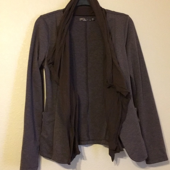 Pranav Jacket - Picture 2 of 3